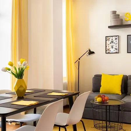 Modern 4 Bedroom In - Charlottenburg *